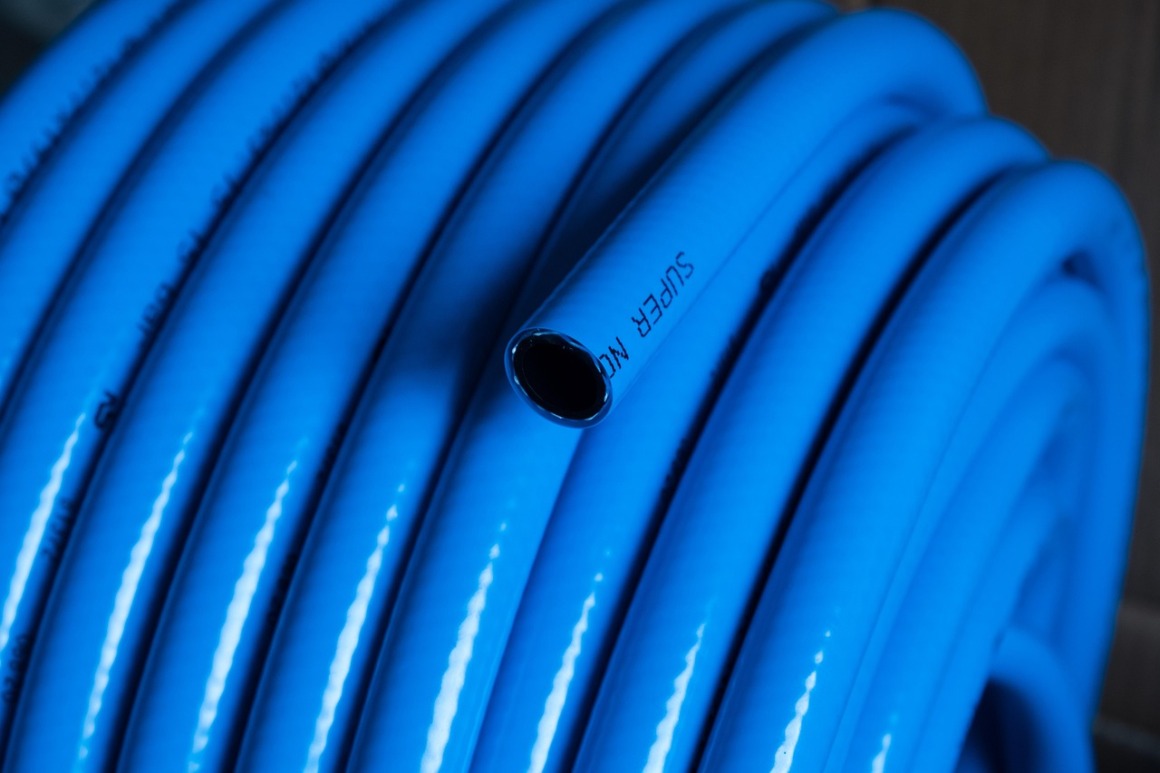 automotive air intake hose engine